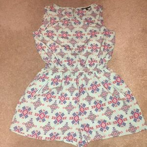 *NWOT* Southwest print romper